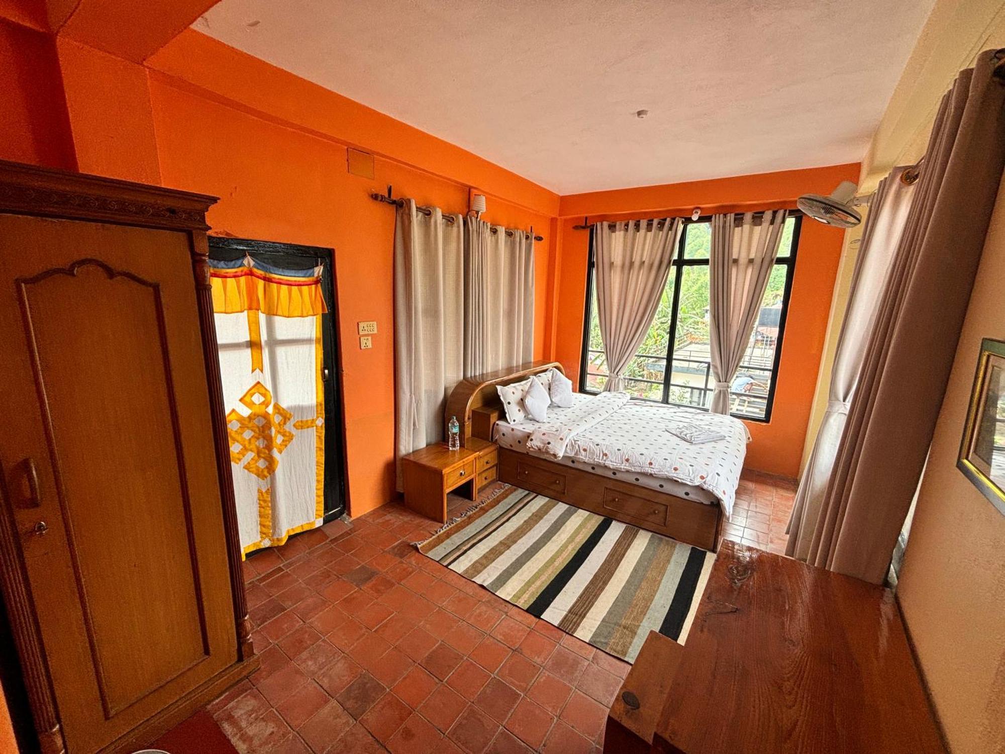 Siddhartha Garden Ayurveda Hotel Pokhara Exterior photo